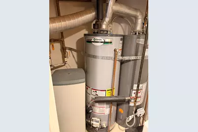 1374 E Falcon Ln, Eagle Mountain, UT 84005 - Photo 35