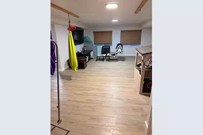 1374 E Falcon Ln, Eagle Mountain, UT 84005 - Photo 37