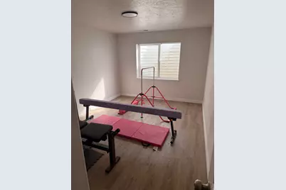 1374 E Falcon Ln, Eagle Mountain, UT 84005 - Photo 7