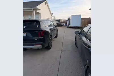 1374 E Falcon Ln, Eagle Mountain, UT 84005 - Photo 23