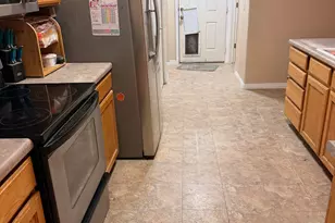 1374 E Falcon Ln, Eagle Mountain, UT 84005 - Photo 15