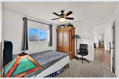 2150 S Fillmore Ave E, Ogden, UT 84401 - Photo 17