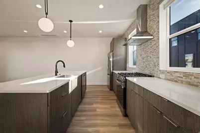 595 E Savvy Cv S #46, Salt Lake City, UT 84107 - Photo 5