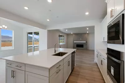 3121 E 1000 S #302, Spanish Fork, UT 84660 - Photo 3