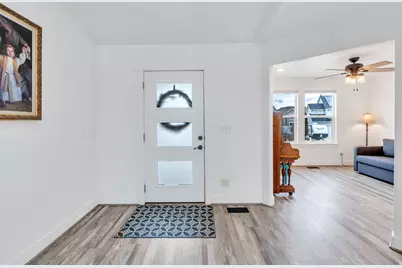 758 N Pinnacle Ln W, Saratoga Springs, UT 84045 - Photo 7