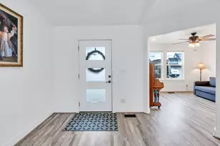 758 N Pinnacle Ln W, Saratoga Springs, UT 84045 - Photo 7