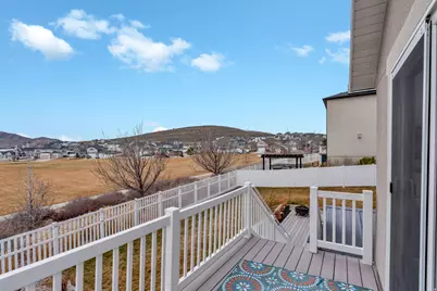 758 N Pinnacle Ln W, Saratoga Springs, UT 84045 - Photo 29