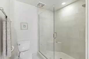 925 S Donner Way E, Salt Lake City, UT 84108 - Photo 25