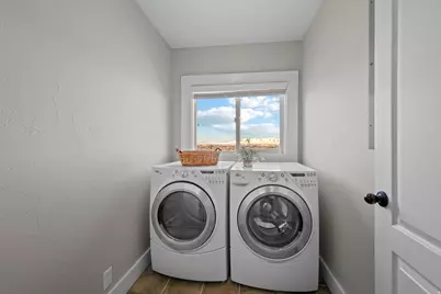 663 N 880 E, Springville, UT 84663 - Photo 27