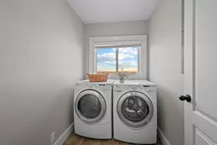 663 N 880 E, Springville, UT 84663 - Photo 27