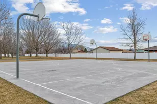 2901 W Table Rock Dr, Taylorsville, UT 84129 - Photo 35