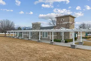 2901 W Table Rock Dr, Taylorsville, UT 84129 - Photo 37