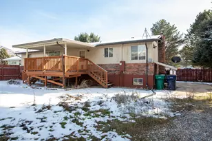 264 E 700 N, Harrisville, UT 84404 - Photo 3