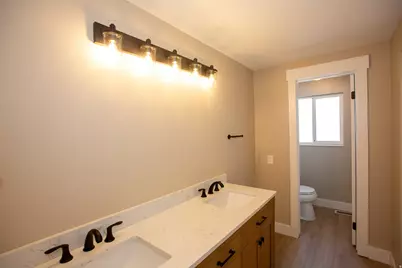 264 E 700 N, Harrisville, UT 84404 - Photo 23