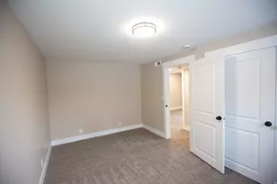 264 E 700 N, Harrisville, UT 84404 - Photo 35