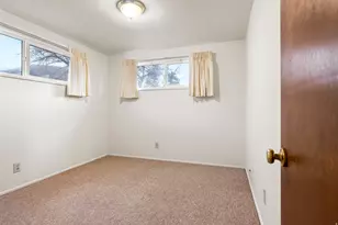 942 Sage Creek Cir, Springville, UT 84663 - Photo 15