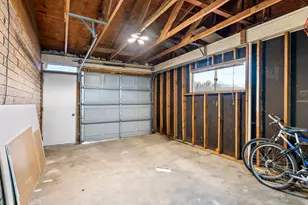 942 Sage Creek Cir, Springville, UT 84663 - Photo 17