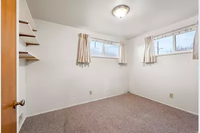 942 Sage Creek Cir, Springville, UT 84663 - Photo 13