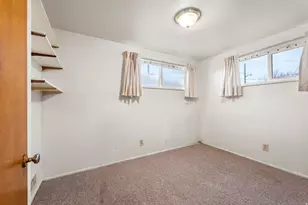 942 Sage Creek Cir, Springville, UT 84663 - Photo 13