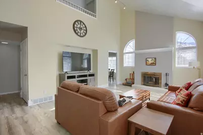 1147 Eastridge Dr, Logan, UT 84321 - Photo 3