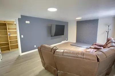 1147 Eastridge Dr, Logan, UT 84321 - Photo 13