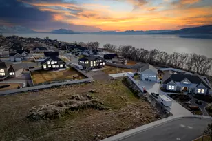 343 W Bay Dr, Vineyard, UT 84059 - Photo 1