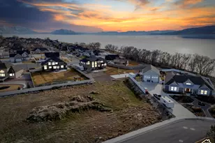 343 W Bay Dr, Vineyard, UT 84059 - Photo 1