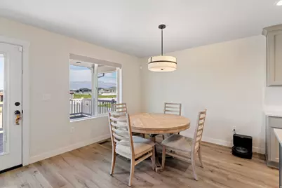 5478 W 3750 S, Hooper, UT 84315 - Photo 7