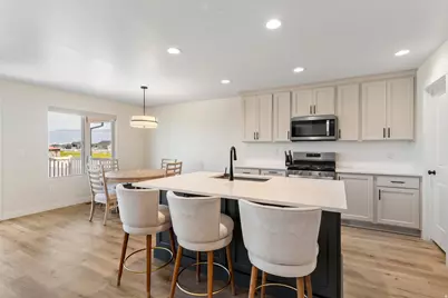 5478 W 3750 S, Hooper, UT 84315 - Photo 11