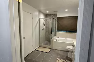 6022 S Park Wood Dr W, Kearns, UT 84118 - Photo 11