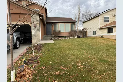 6022 S Park Wood Dr W, Kearns, UT 84118 - Photo 3