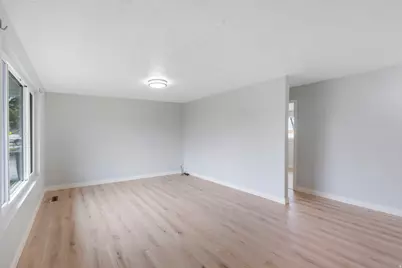 2805 W 2935 S, West Valley, UT 84119 - Photo 5