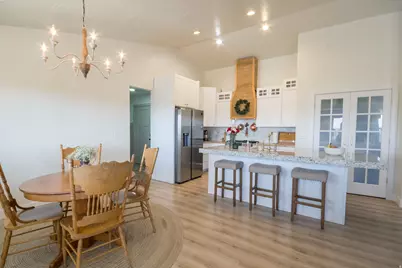 8356 N 9750 E, Lapoint, UT 84039 - Photo 13