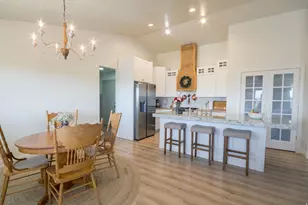 8356 N 9750 E, Lapoint, UT 84039 - Photo 13