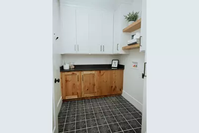 130 E 800 N #1, Lindon, UT 84042 - Photo 5