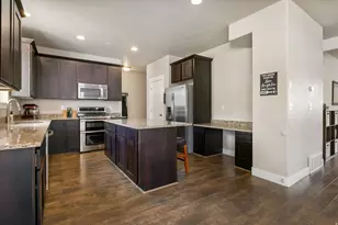 6891 S Suzanne Dr W, Midvale, UT 84047 - Photo 7