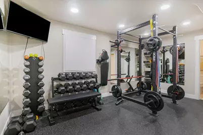 6891 S Suzanne Dr W, Midvale, UT 84047 - Photo 27