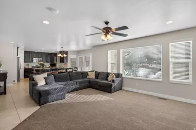 5980 Rawhide Ct, Mountain Green, UT 84050 - Photo 5