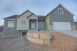 627 E 1100 N, Nephi, UT 84648 - Photo 3