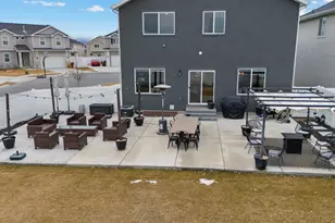 1161 Doris Loop Rd E, Eagle Mountain, UT 84005 - Photo 31