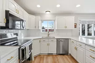 683 E 100 N, Bountiful, UT 84010 - Photo 11