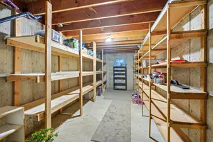 683 E 100 N, Bountiful, UT 84010 - Photo 35