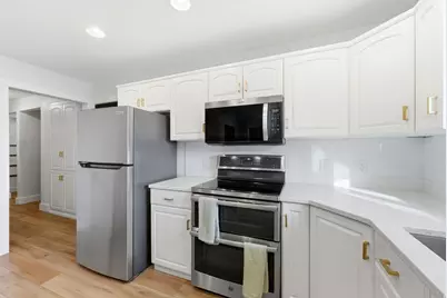 683 E 100 N, Bountiful, UT 84010 - Photo 13