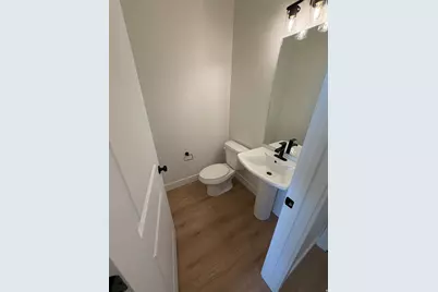 258 W 690 N, Smithfield, UT 84335 - Photo 11