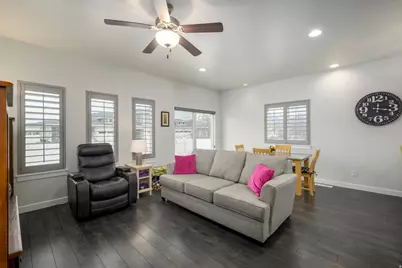 1383 W Bridal Veil Dr, Riverton, UT 84065 - Photo 9