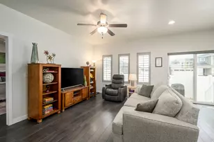 1383 W Bridal Veil Dr, Riverton, UT 84065 - Photo 7