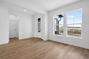 1177 W Mahogany St N, Saratoga Springs, UT 84045 - Photo 11