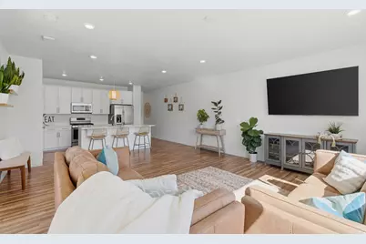 1048 W Azul Meadows Way, Bluffdale, UT 84065 - Photo 5