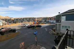 1048 W Azul Meadows Way, Bluffdale, UT 84065 - Photo 11