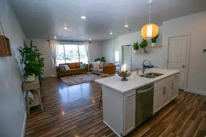 1048 W Azul Meadows Way, Bluffdale, UT 84065 - Photo 3